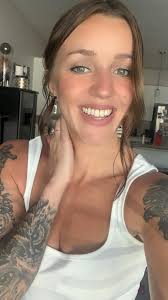 Living in the present moment for mindfulness