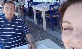 Από πότε ζουν χώρια και ποια η κατάσταση της υγείας του τόλη βοσκόπουλου Eikona Tolhs Boskopoylos Antzela Gkerekoy Mini Apodrash Sthn Xalkida Thecaller