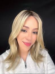 Mi estimado Dr. Armando Felix Leyva espero que en este nuevo año esté  cubierto de salud, amor y paz. Muchas gracias por su gran labor. Queremos  pastel!!!!!🥧 🍰 🎂 Todo el equipo