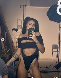 Costumele de baie intregi sunt atat de dragute, incat chiar se dubleaza ca topuri in garderoba ta de. Foto Antonia Super Sexy InsÄƒ Fanii Au ReacÈ›ionat Dur AltÄƒ PozÄƒ Prea ExageratÄƒ