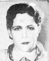 KATE SMITH FINDS FAME IRKSOME