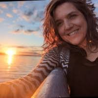 Sara Fournier's Instagram, Twitter & Facebook