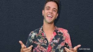 Im anschluss hagelte es haufenweise glückwünsche! Let S Dance Luca Hanni Verliebt Ex Michele Postet Auf Instagram