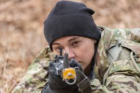 Becoming a Soldier: Two trainees from Southwest Missouri forge a new  identity