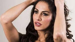 Anleitung ist verfügbar in folgenden sprachen: Bild On Twitter Ex Teppichluder Janina Youssefian Geht Auf Die Nackt Insel Adamsuchteva Https T Co Ybr2xlaojg