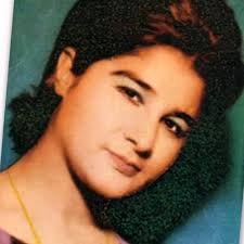 Listen to «شب‌های تهران با صدای سوسن