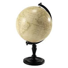 Lavoisier Wooden Globe H 77cm Maisons Du Monde Globe Terrestre Globe Maison Du Monde