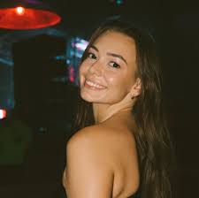 Alyssa Reale and Blase Chiappone's Wedding Website