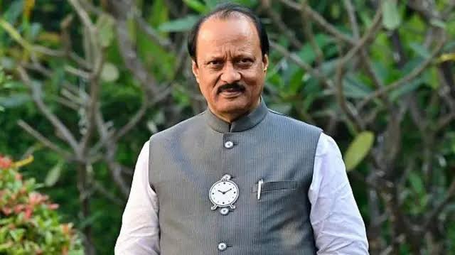 अजित पवार के बाद कौन संभालेगा उनकी पार्टी? क्या शरद पवार संग आ जाएगा परिवार? - BBC News हिंदी