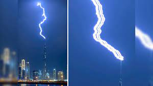 The burj khalifa, known as the burj dubai prior to its inauguration in 2010, is a skyscraper in dubai, united arab emirates. Dubai Lightning Bolts Hit World S Tallest Building