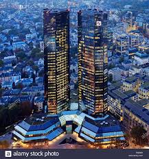 Deutsche Bank Twin Towers Stockfotos Und Bilder Kaufen Alamy