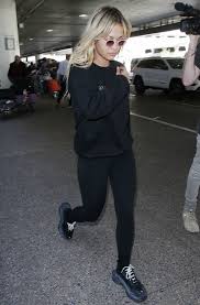 86 136 4698 5798 yupoo balenciaga triple s on foot review of the beige and black triple s. Celebrities In Balenciaga Triple S Sneakers Photos Footwear News