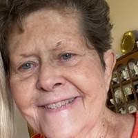 Sue Carnes's Instagram, Twitter & Facebook