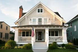 Roots Of Style See What Defines A Craftsman Home Craftsman Exterior Craftsman House Cottage Exterior