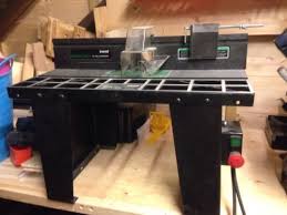 3) craftsman 12.0 amp/vs 2.0 hp digital plunge base (for general handheld use) 4) craftsman professional 28212 6.5 amp corded fixed base palm router (for trim use) the three full size routers all include a 1/4 and 1/2 collet, an edge guide, dust collection, and a carrying bag. Trend Craftsman Router Table Collection Only Craftsman Router Table Router Table Planers