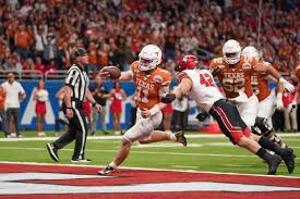 University of texas linebacker jacob mcadams ehlinger, 20, was found dead thursday near campus, austin police said. Ehlinger And Mond Looking To Become Backup Plans To Justin Fields Pfn