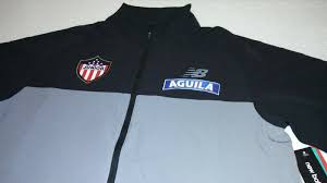 The home jersey will have a traditional design, with three vertical stripes, red in the center and white to both sides. 2018 Atletico Junior De Barranquilla New Balance L Xl Jacket Teo Colombia Jersey Sportscards Com