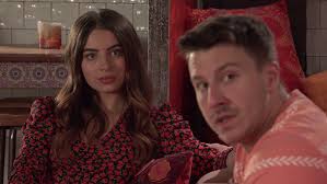 Coronation Street Soap Scoop! Stephen and Elaine's wedding drama