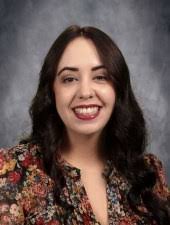 Sarah Hunn's Instagram, Twitter & Facebook