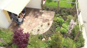 Gartengestaltung reihenmittelhaus kleiner garten in caputh › potsdamer gärten | gärten für garten reihenmittelhaus gestalten vorgarten reihenhaus bilder 60 qm garten gestalten langen garten gestalten alten garten neu gestalten. Einen Reihenhausgarten Gestalten Youtube