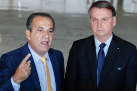 In 2016, marcelo crivella was elected as rio de janeiro's new mayor in a tense campaign against the other favoured candidate, marcelo freixo. Universal Faz Jogo Estrategico Nojento Diz Malafaia Sobre Apoio A Kassio Nunes Para O Stf
