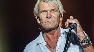 Matthias reim — tattoo 03:09. Matthias Reim Ich Habe Einen Haufen Kinder Die Alle Geld Wollen