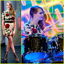 Check spelling or type a new query. Cara Delevingne Plays Drums Guitar On El Hormiguero See The Pics Cara Delevingne Just Jared Jr