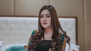 Nella kharisma dan dory harsa. Nella Kharisma Kesal Diisukan Pernah Nikah Dengan Cak Malik