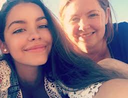 Haberlo escuchado en los medios hablar de mí me resultaba hipócrita, dijo. La Hija De Andrea Del Boca Publico Una Foto Hot En El Peor Momento De Su Mama Noticias De Buenos Aires