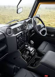 In the valencia desert, all horses (other than the unicorn t9 horse) have slower movement and cannot use skills. Land Rover Defender Mit 405 Ps Erinnert An Die Camel Trophy Auto Medienportal Net