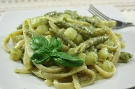 Check spelling or type a new query. Ricetta Bavette Al Pesto Patate E Fagiolini