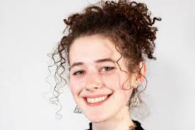 Department of English Students Receive 2025 Outstanding Senior Award