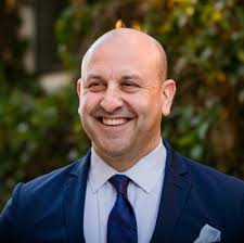 Whistle Acquires New Form, Whose Backers Include Ron Howard And Discovery