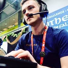 Ryan Buskirk (@drixthecleric)