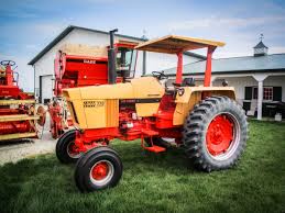For All Of Our Case Fans Check Out This Beautiful Case 770 Tractor We Found In Our Image Vault Who Still Runs Their C Case Tractors Farmall Tractors Tractors