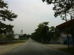 Cara mencari rumah sublet atau rumah untuk di pajak. Fully Furnished Room In House For Rent At Taman Pelangi Rawang Land