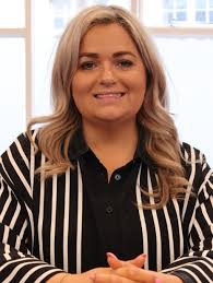 Maria Mccormack's Instagram, Twitter & Facebook