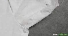 Gelbe Achsel Flecken In T Shirts Entfernen Smarticular Net Haushalts Tipps Hausmittel Und Praktische Tipps