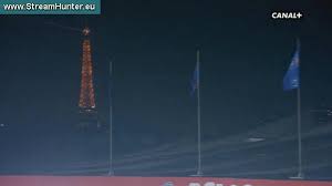 Pero el balón está en el tejado del psg. Tips Futbol Sur Twitter Impresionante Vista De La Torre Eiffel Desde El Parque De Los Principes Estadio Del Psg Http T Co Aqrytioest