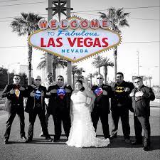 Simple Affordable Las Vegas Wedding Amazing Las Vegas Weddings For Just 129 Las Vegas Wedding Wagon Vegas Wedding Las Vegas Weddings