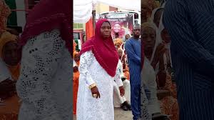 Last minute saoti arewa amir hassan olorire sings on suffering of prophet muhammed on islam. Download Last Prophet By Gawat Mp4 Mp3 3gp Naijagreenmovies Fzmovies Netnaija