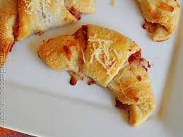 Pizza Crescent Roll Ups From Amandascookin Com Amandaformaro Pefect For Game Day The Super Bowl Or An Crescent Roll Pizza Fruit Pizza Bar Fruit Pizza Designs