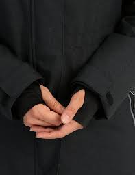 Veste longue rembourrée avec tissu extérieur durable, idéale pour les échauffements par temps froid ou comme veste chaude pour les membres du personnel et les joueurs sur le banc. Ultrasport Fiona Parka D Hiver Femme Noir