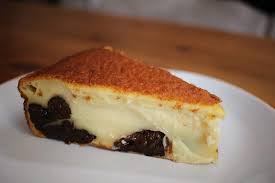 Far Breton Aux Pruneaux Bretagne Mesdelices Fr Far Breton Pruneaux Far Breton Recette Far Breton Traditionnel