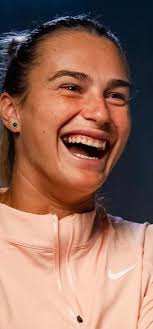 Aryna closes it out in a tiebreak!🥵♥️ She's into Round 4 👊