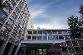 În prezent, personalul didactic, dotarea existentă în cadrul facultăţii, multiplele relaţii de colaborare şi de parteneriat cu instituţii de profil din ţară şi străinătate oferă. Sesiunea Admiterii De ToamnÄ La Universitatea De Vest Din TimiÈoara