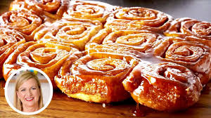 Chef Anna Olson Teaches You How To Make Amazing And Sticky Cinnamon Buns Follow Along And Then Try Th In 2020 Cinnamon Bun Recipe Cinnamon Buns Best Sticky Bun Recipe