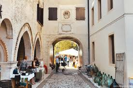 Ecco la lista dei nostri negozi in alternativa al banco dei pegni. Portobuffole Uno Dei Borghi Piu Belli D Italia In Provincia Di Treviso