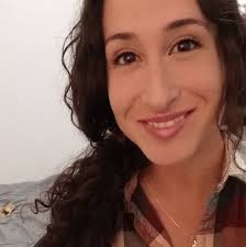 What are some month to month dog friendly housing options in Sacramento?