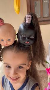 Cabelo maluco da minha filha 😅🙅🏻👏 . . . . . . . . #barbershop #barber  #barbearia #barbeiro #cabelomaluco #cabelomaluconaescola #humor